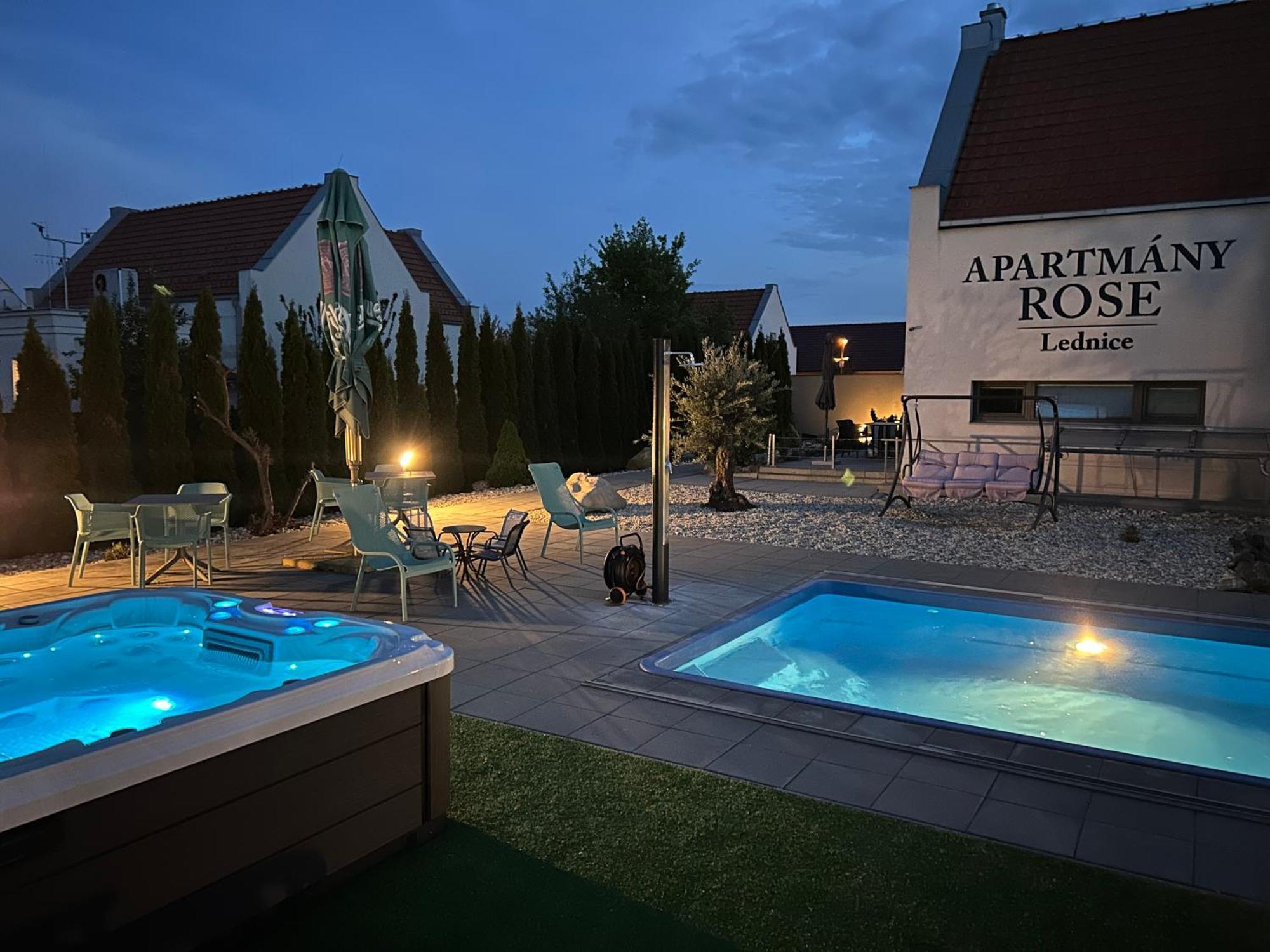 Apartmany Rose Lednice Exterior foto