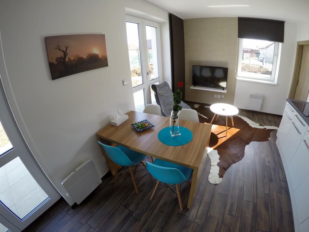 Apartmany Rose Lednice Exterior foto