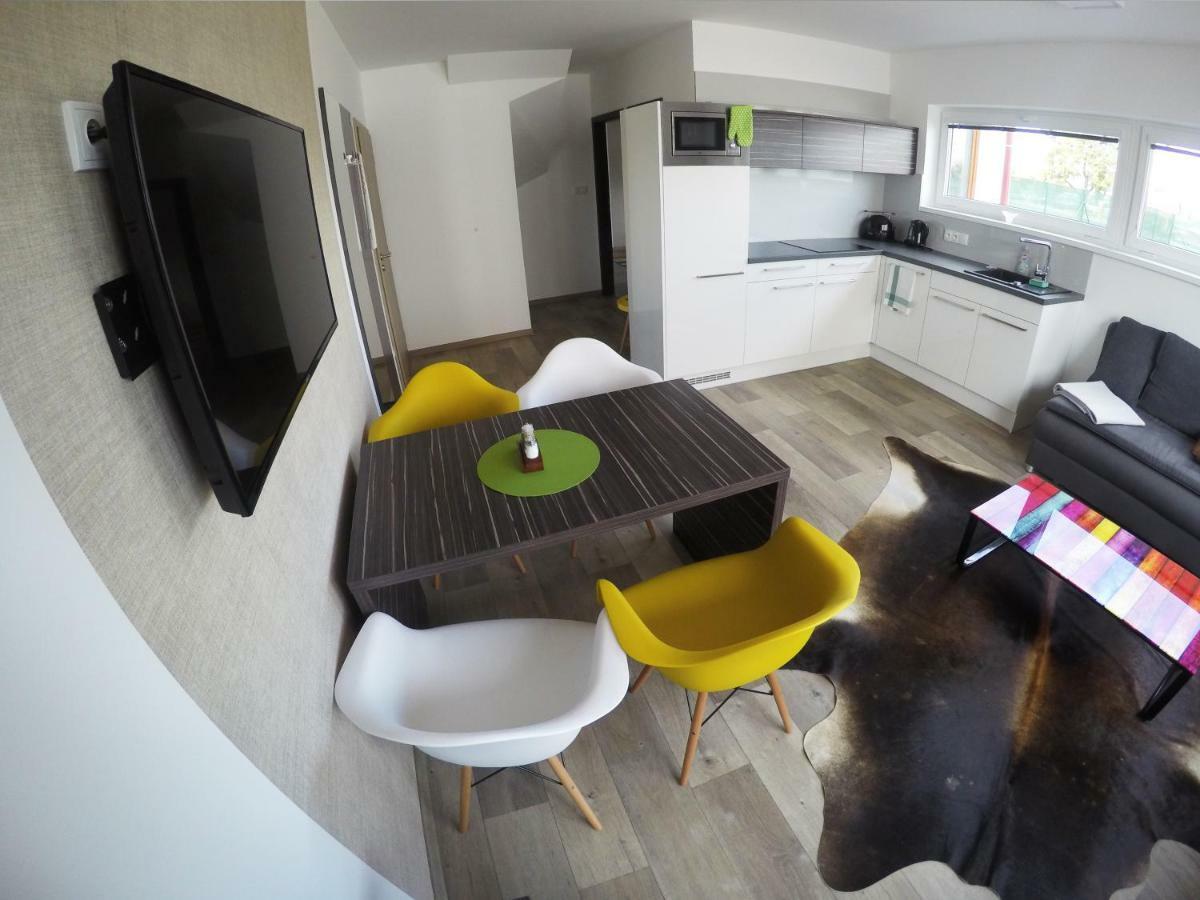 Apartmany Rose Lednice Exterior foto
